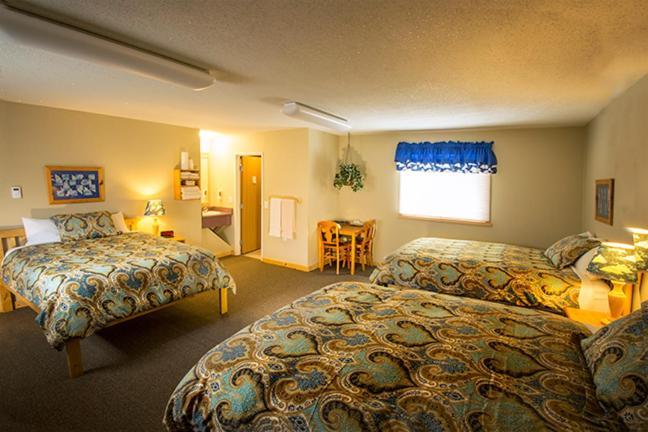 Adventure Inn Ely Exterior foto